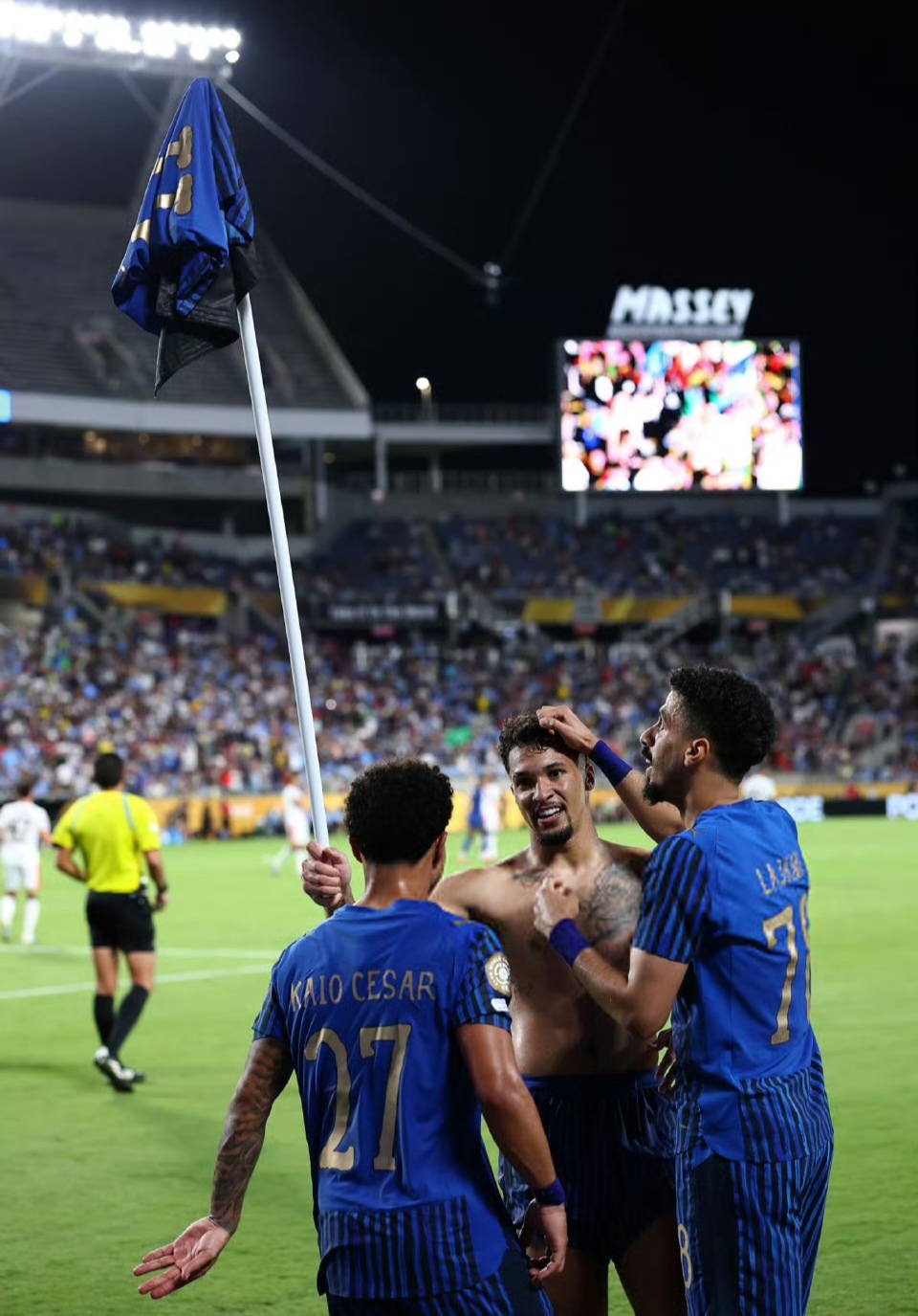 问鼎国际-意甲集结日走向成谜，迈阿密热火遗憾出局，引发热议，球队文化再被提及(意甲七姐妹时代球星)