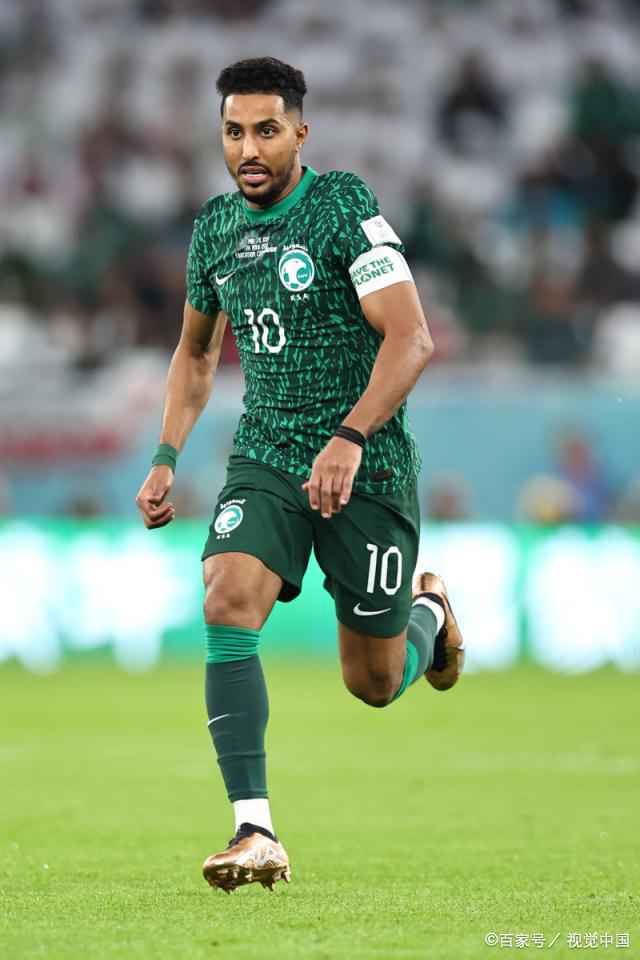 问鼎-莱万多夫斯基连续三场比赛得分超过突破纪录，中国队挑战极限！的简单介绍