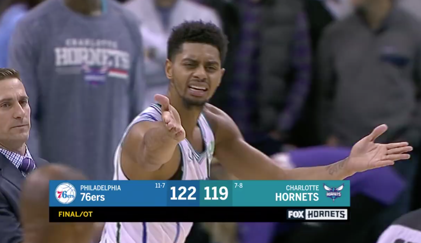 包含巴特勒连续十二场比赛得分超过绝杀，法国队挑战极限！的词条